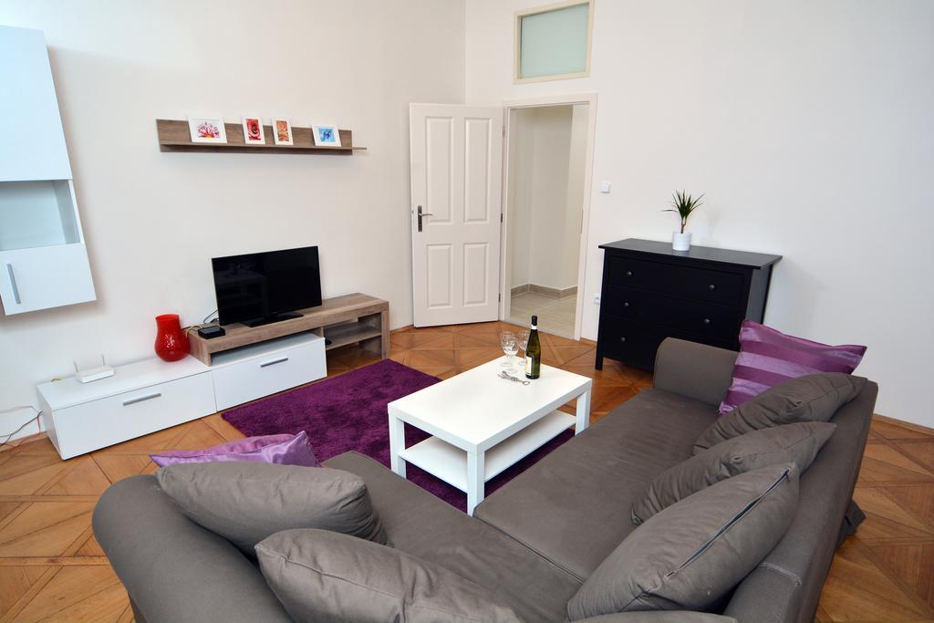 Mivos Prague Apartments Rum bild